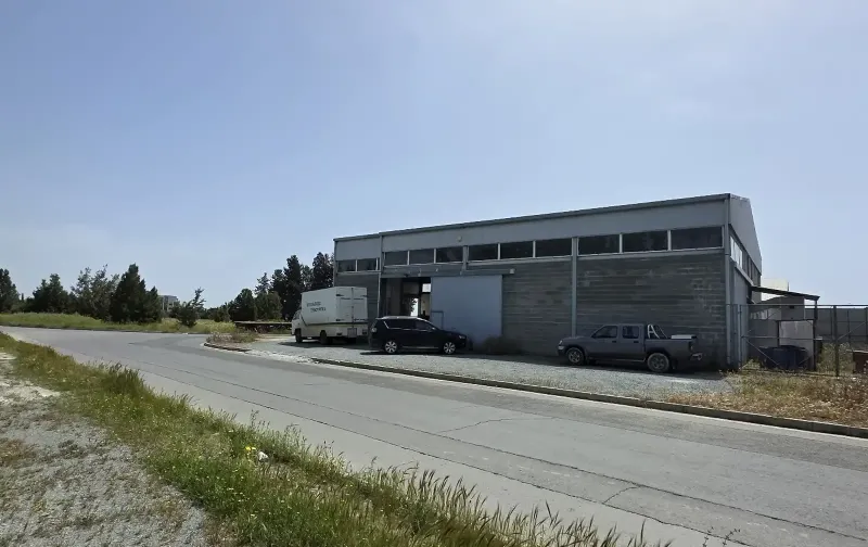 Industrial warehouse in ypsonas
