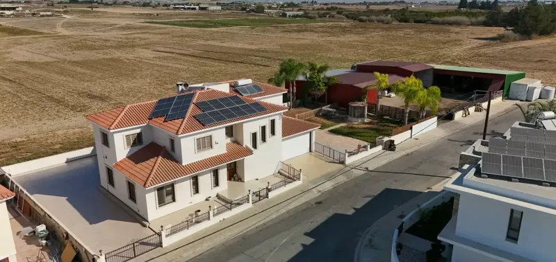 5-bedroom villa for sale in Kiti