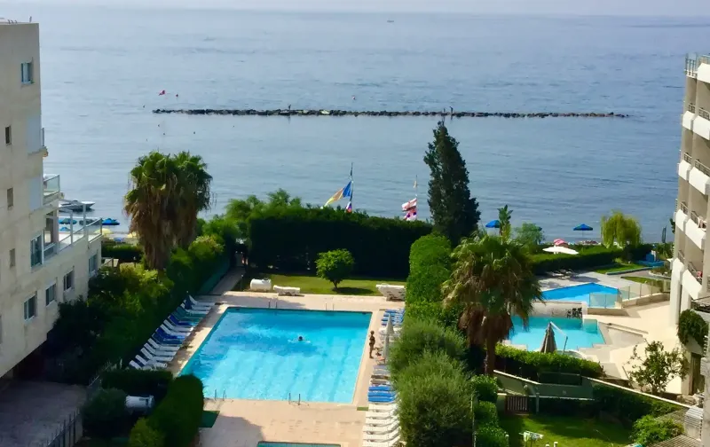 2 bedroom nice holiday apartment by the sea in Germasogeia Tourist Area