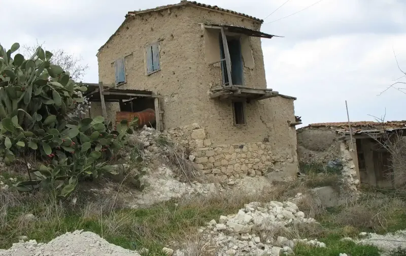 3-bedroom detached house for sale in Kato Moni