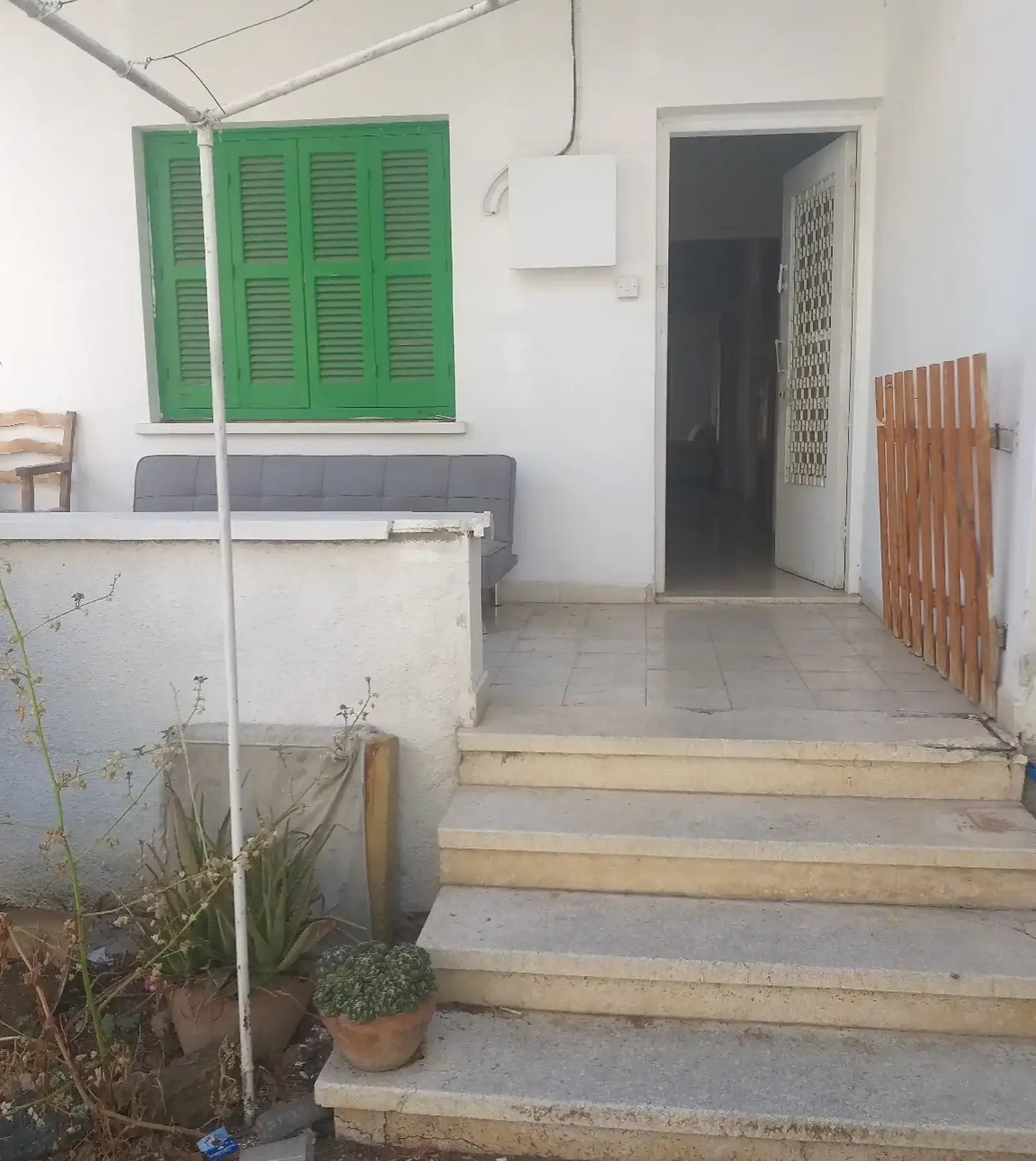Rooms in Agioi Omologites