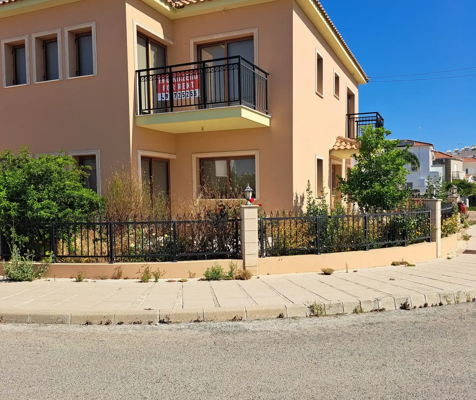 4-bedroom detached house to rent in Paralimni