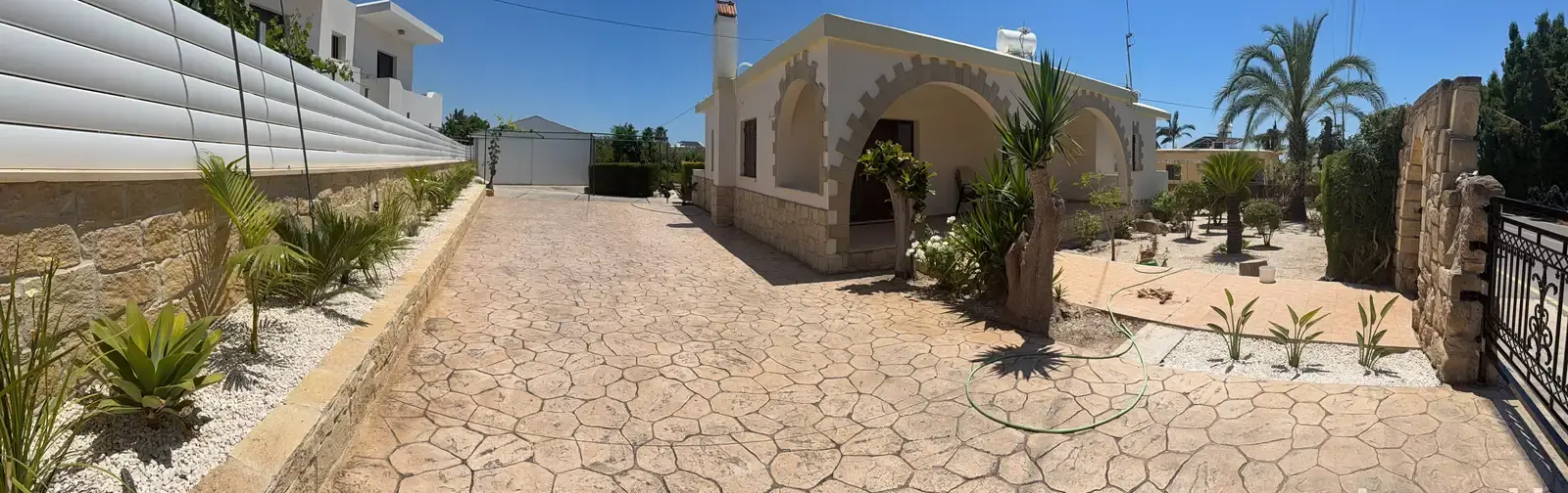 3-bedroom detached house to rent in Pegeia