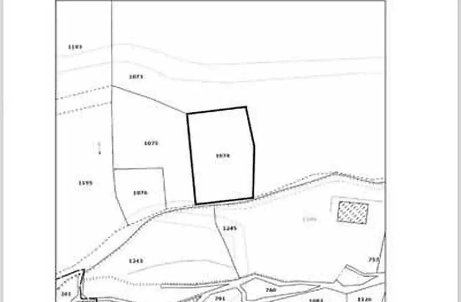 Residential Plot 809 m² in Oikos