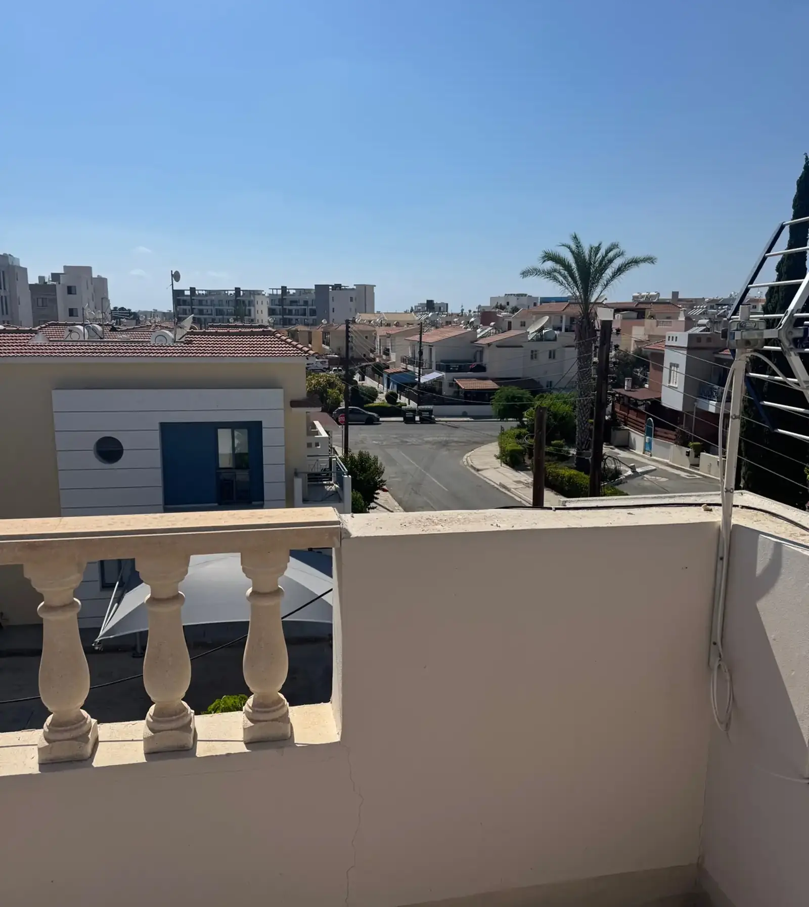 2-bedroom apartment to rent in Kato Paphos
