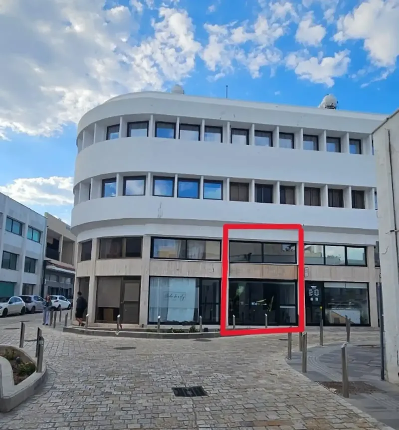 Commercial shop in paphos town center in Agios Theodoros