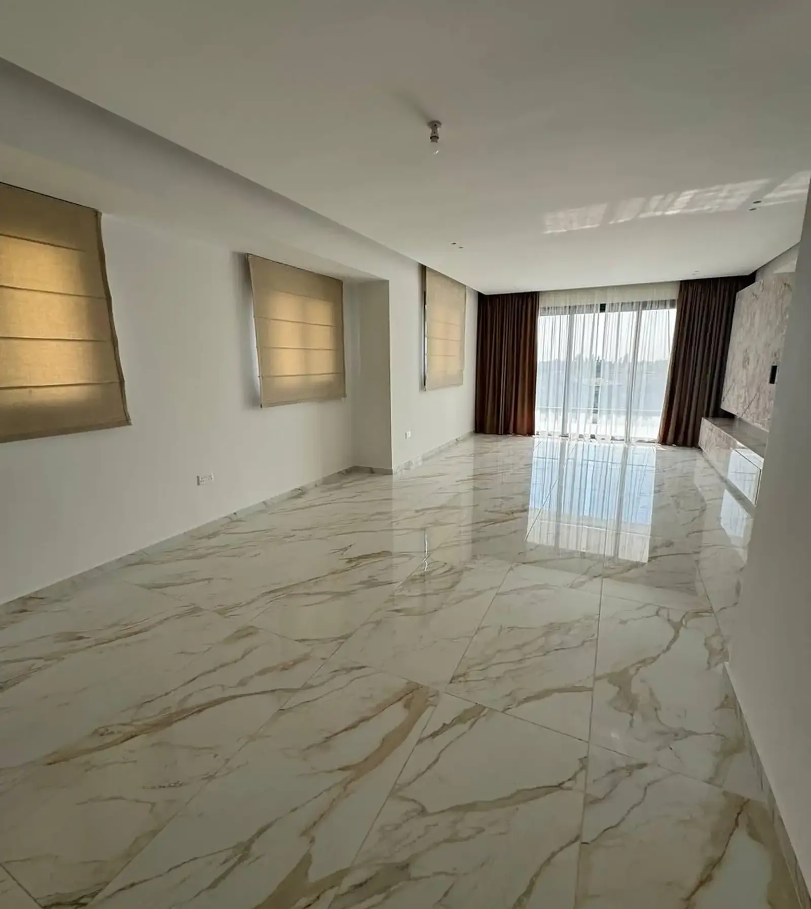 3-bedroom penthouse for sale in Lakatameia - Agios Nikolaos