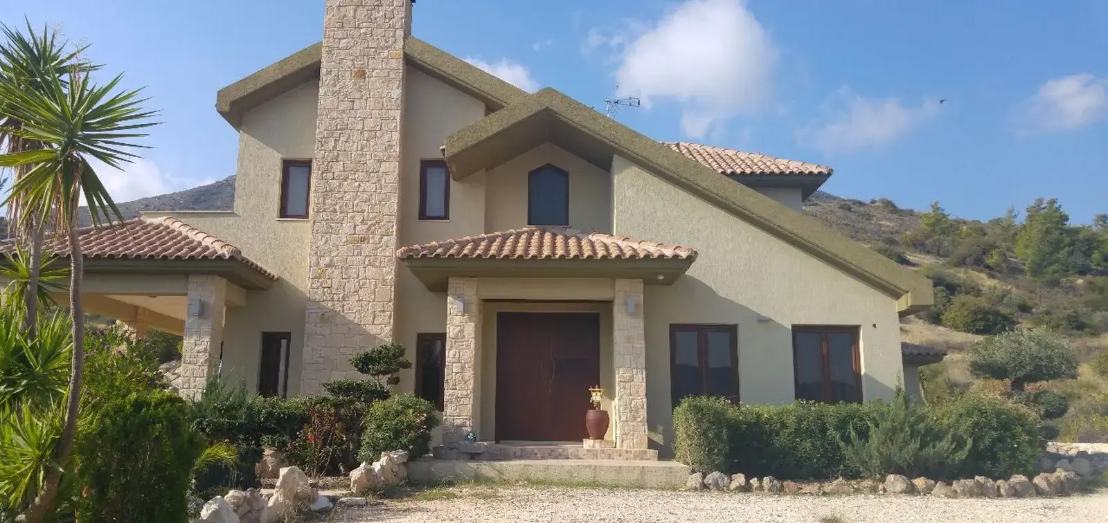 Σπίτι 5 υπνοδωματίων προς πώληση στην περιοχή Akrounta
