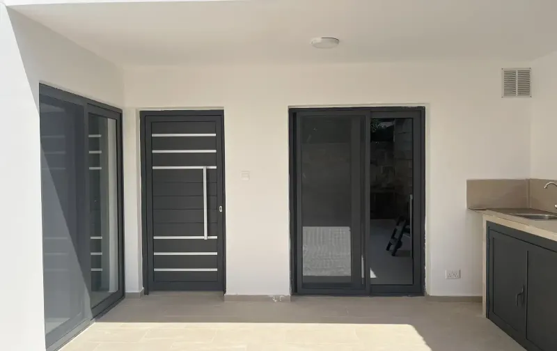 2-bedroom apartment to rent in Zakaki