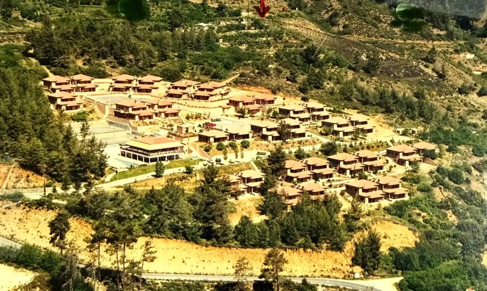 Tourist Plot 1840 m² in Kakopetria