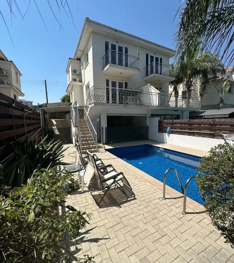 2-bedroom semi-detached for sale in Mouttagiaka