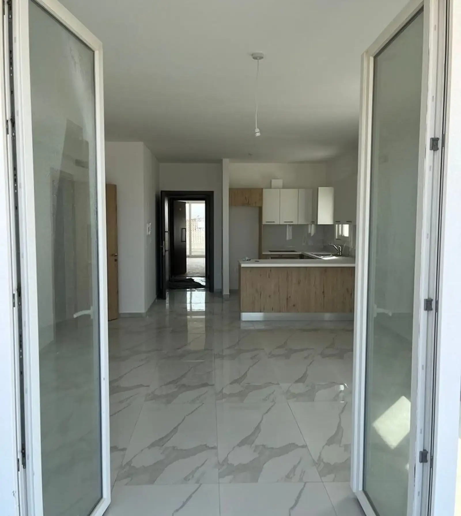 3-bedroom apartment for sale in Ypsonas