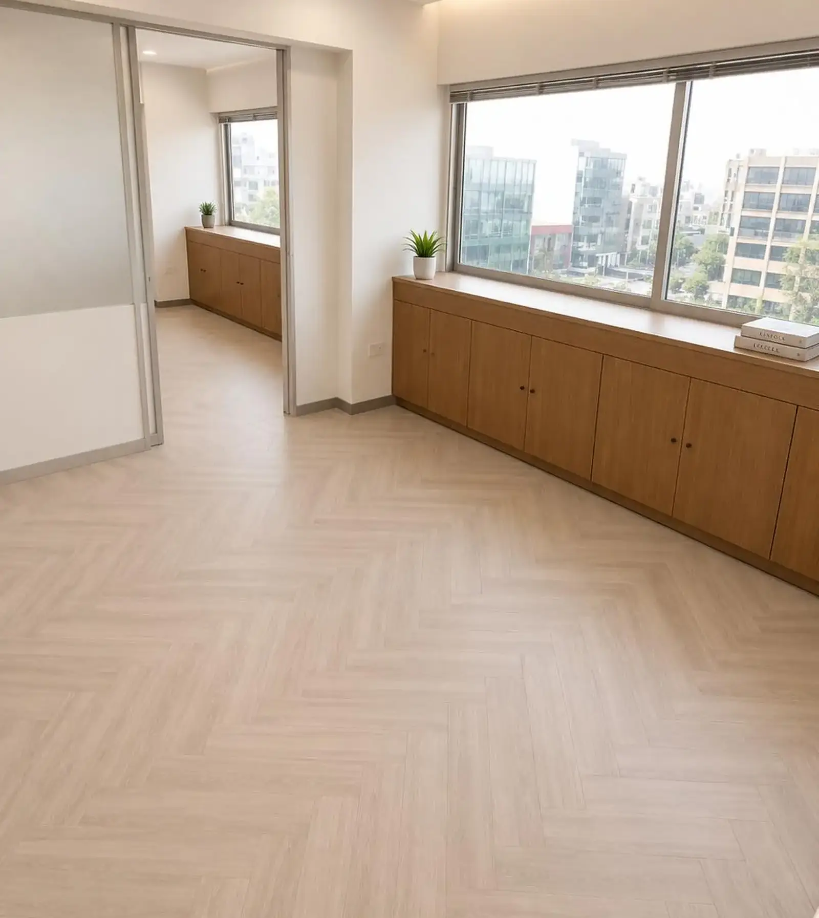 Bright office in Agia Zoni
