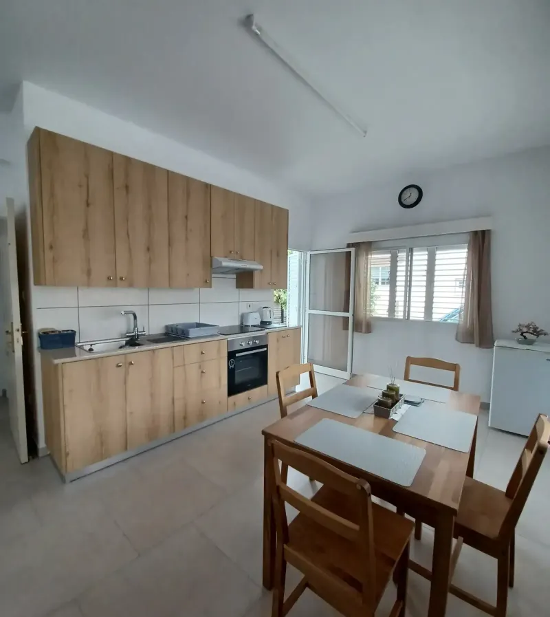 2-bedroom semi-detached to rent in Perivolia Larnakas