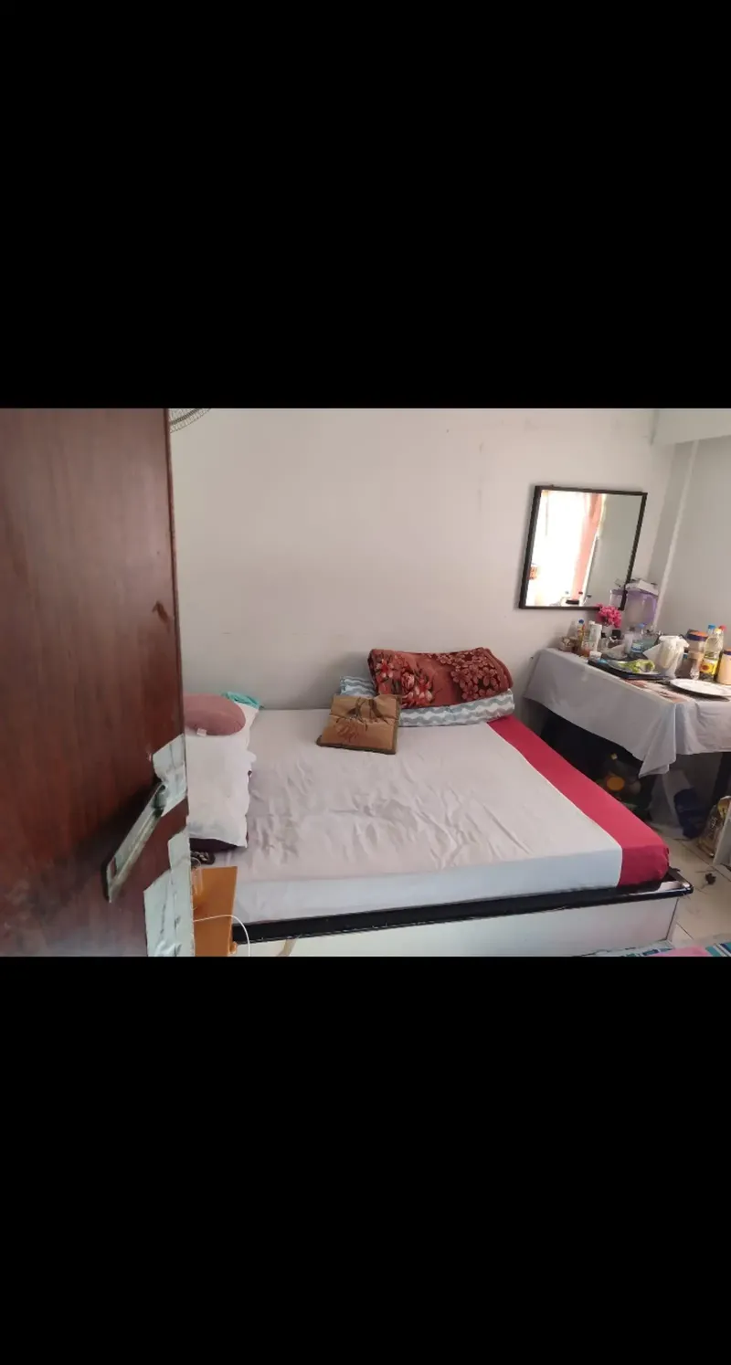 Double bedroom available in Agioi Omologites
