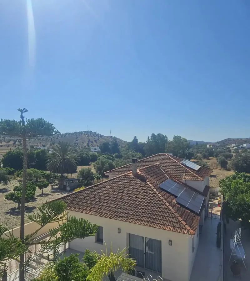 4-bedroom villa for sale in Alampra