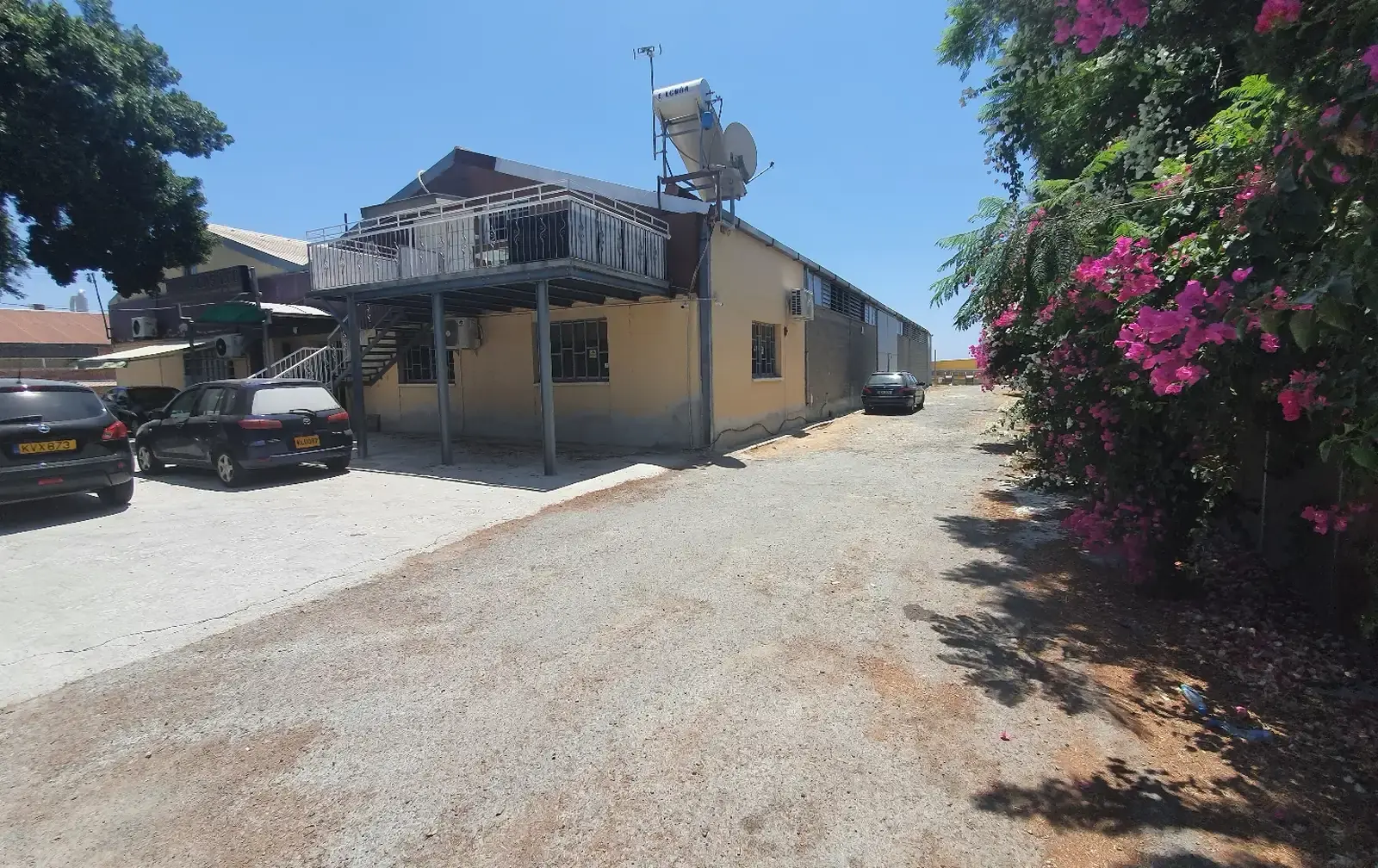 Office space for short or long term. in Agios Athanasios