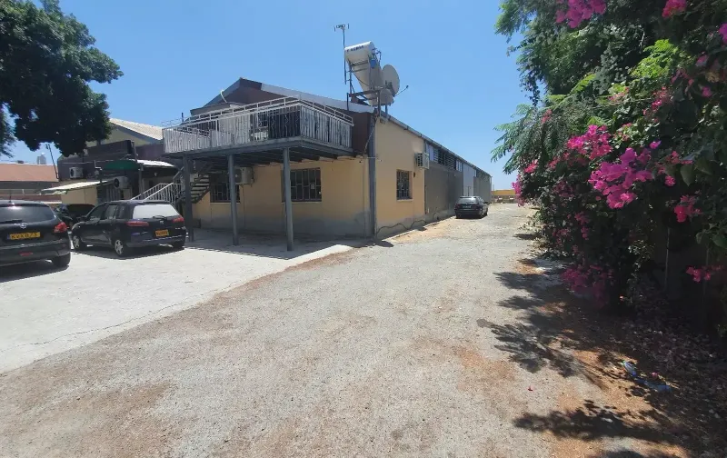 Office space for short or long term. in Agios Athanasios