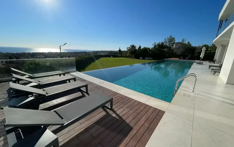 9-bedroom villa to rent in Pegeia
