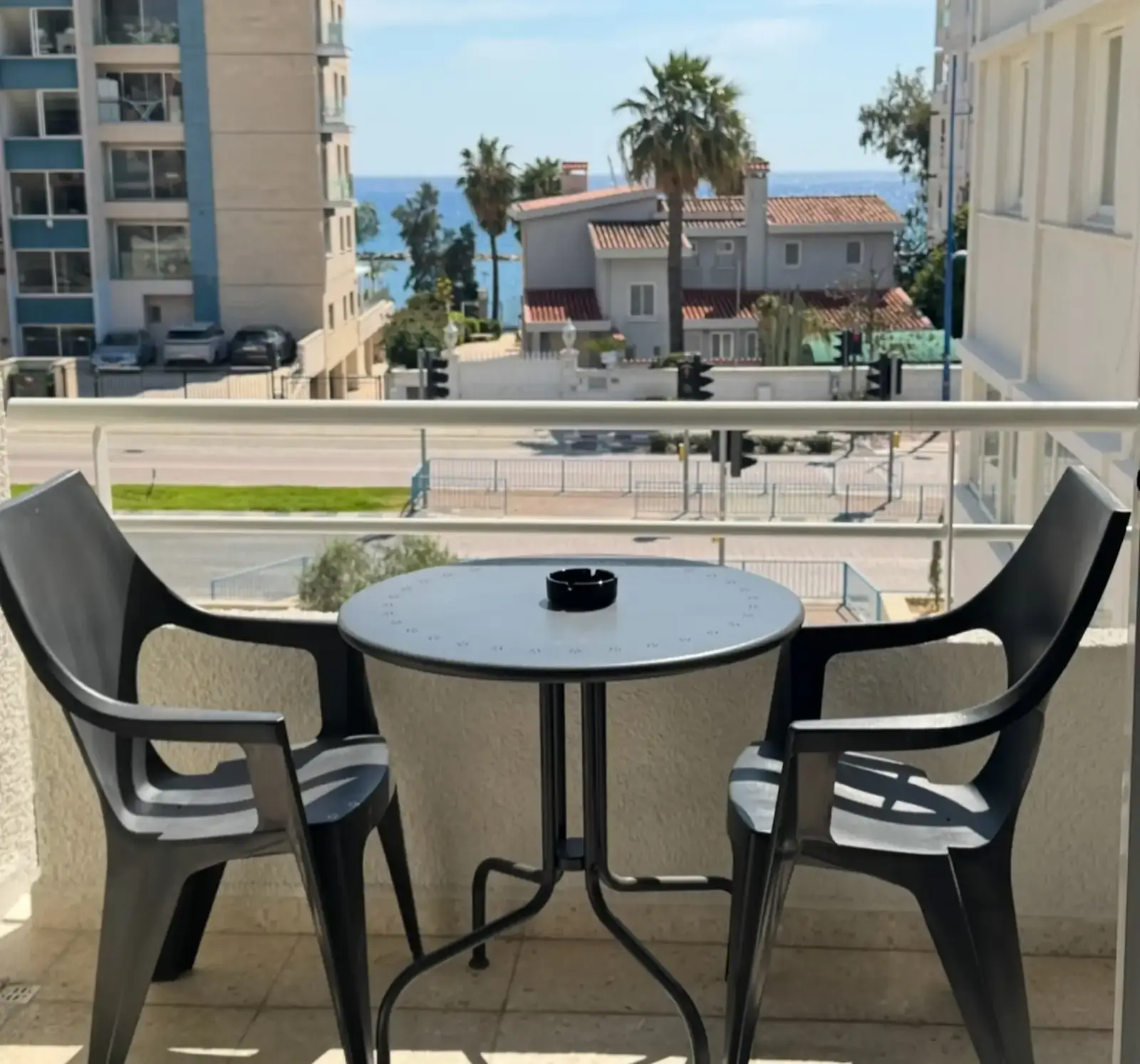 Sea view one bedroom apartment in Agios Tychon Tourist Area