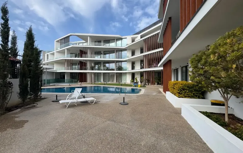 3-bedroom apartment to rent in Germasogeia