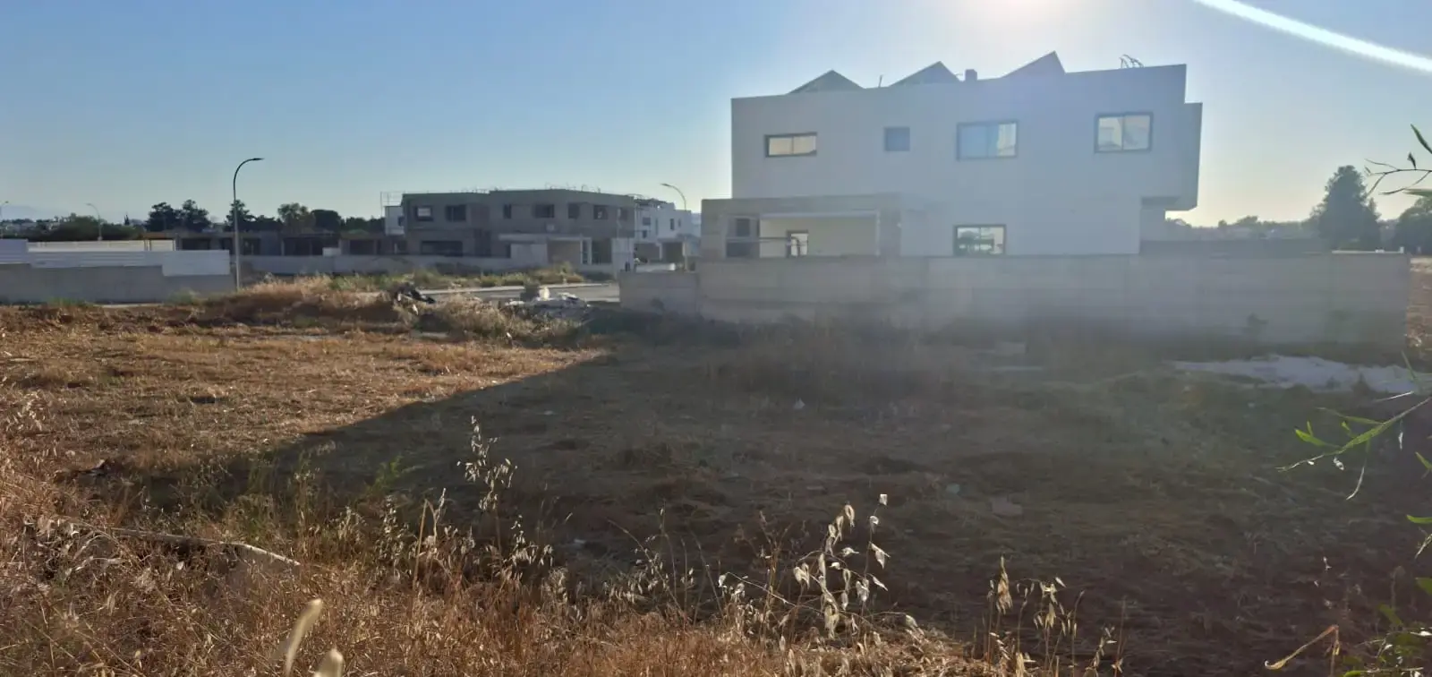 Οικιστικό οικόπεδο 577 m² προς πώληση στην περιοχή Lakatameia - Agios Mamas
