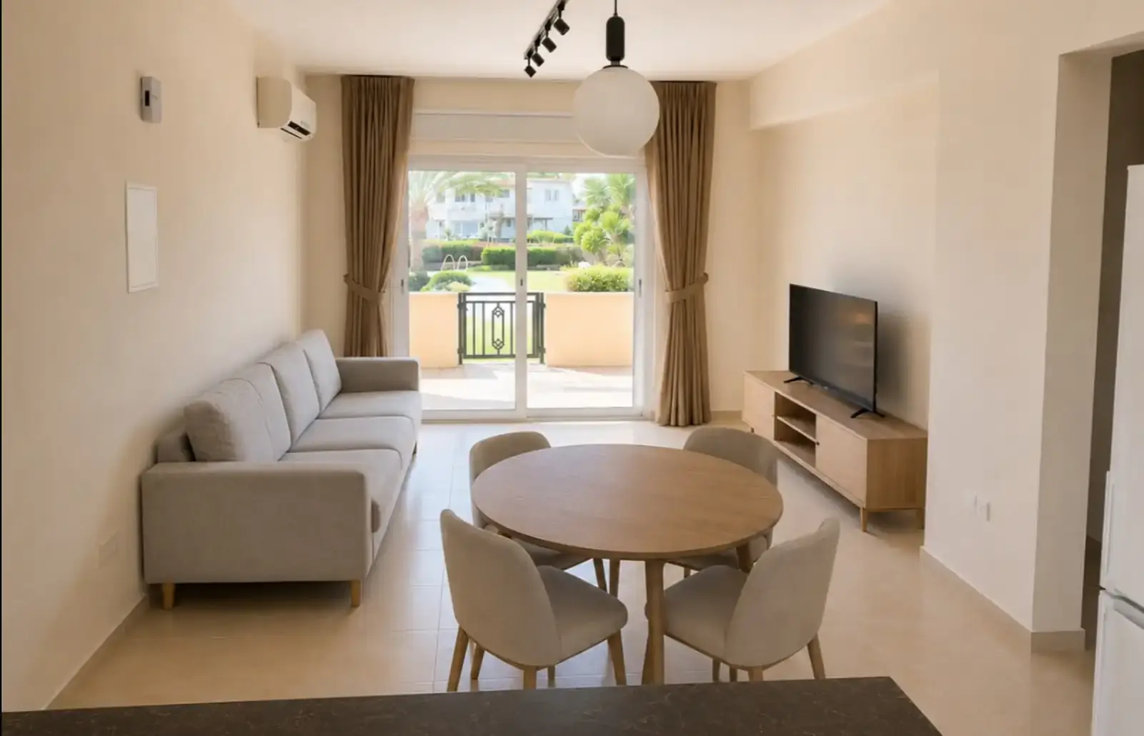 2-bedroom apartment to rent in Universal