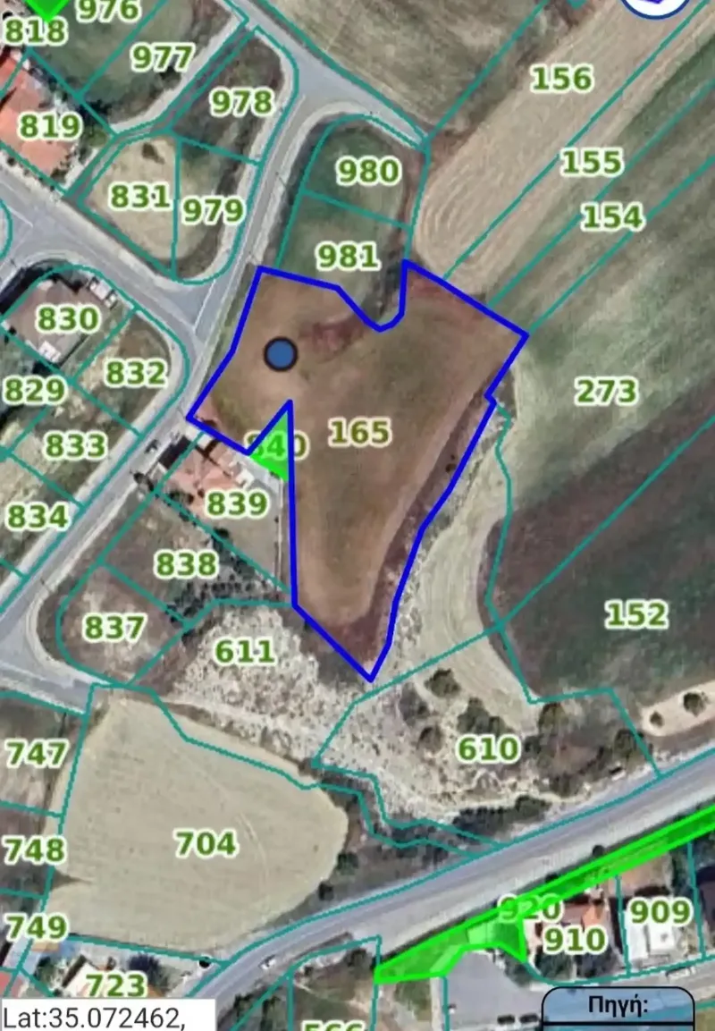Residential Field 4116 m² in Anageia