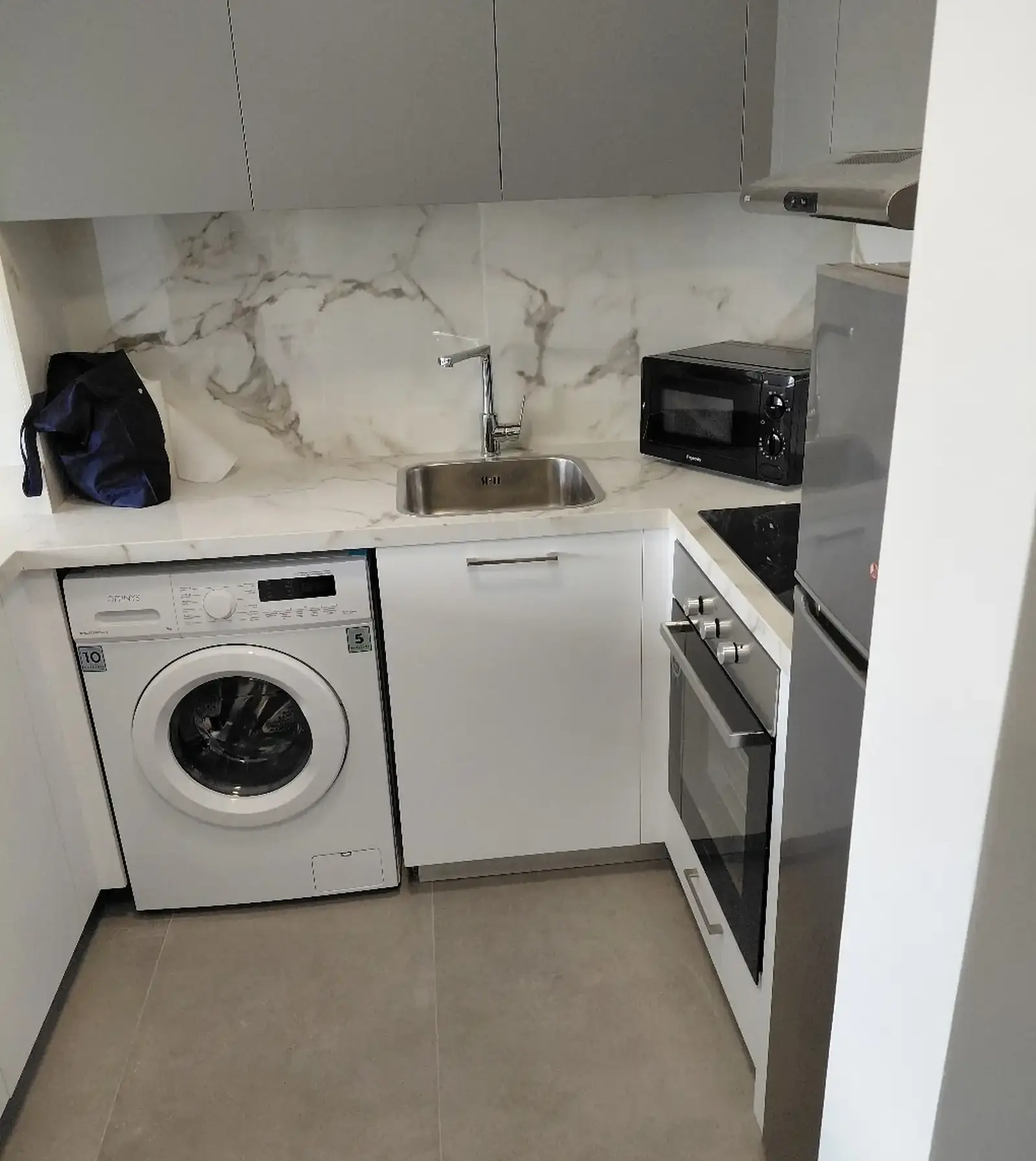 Studio apartment to rent in Egkomi - Makedonitissa
