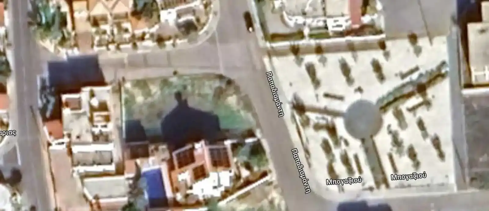Residential Plot 498 m² in Deryneia