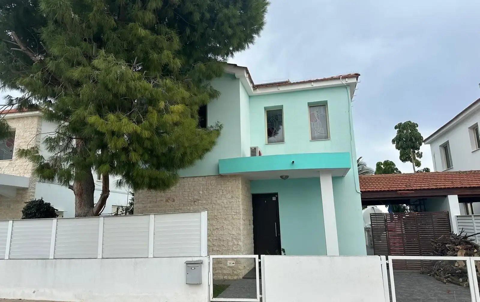 3-bedroom detached house for sale in Mazotos