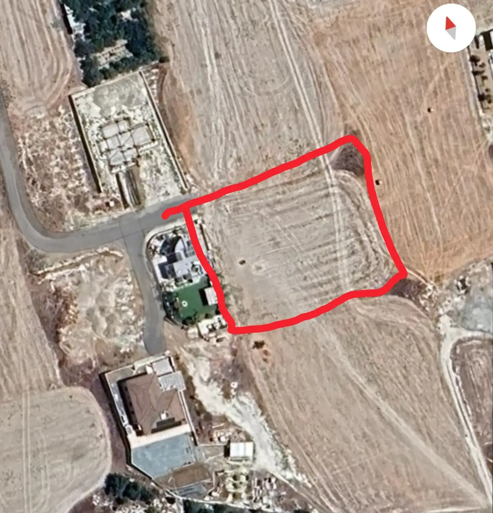 Residential Plot 2000 m² in Lympia