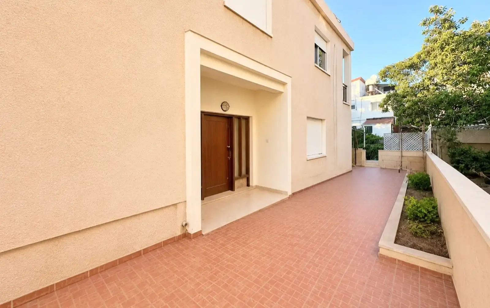 Studio apartment to rent in Agios Ioannis