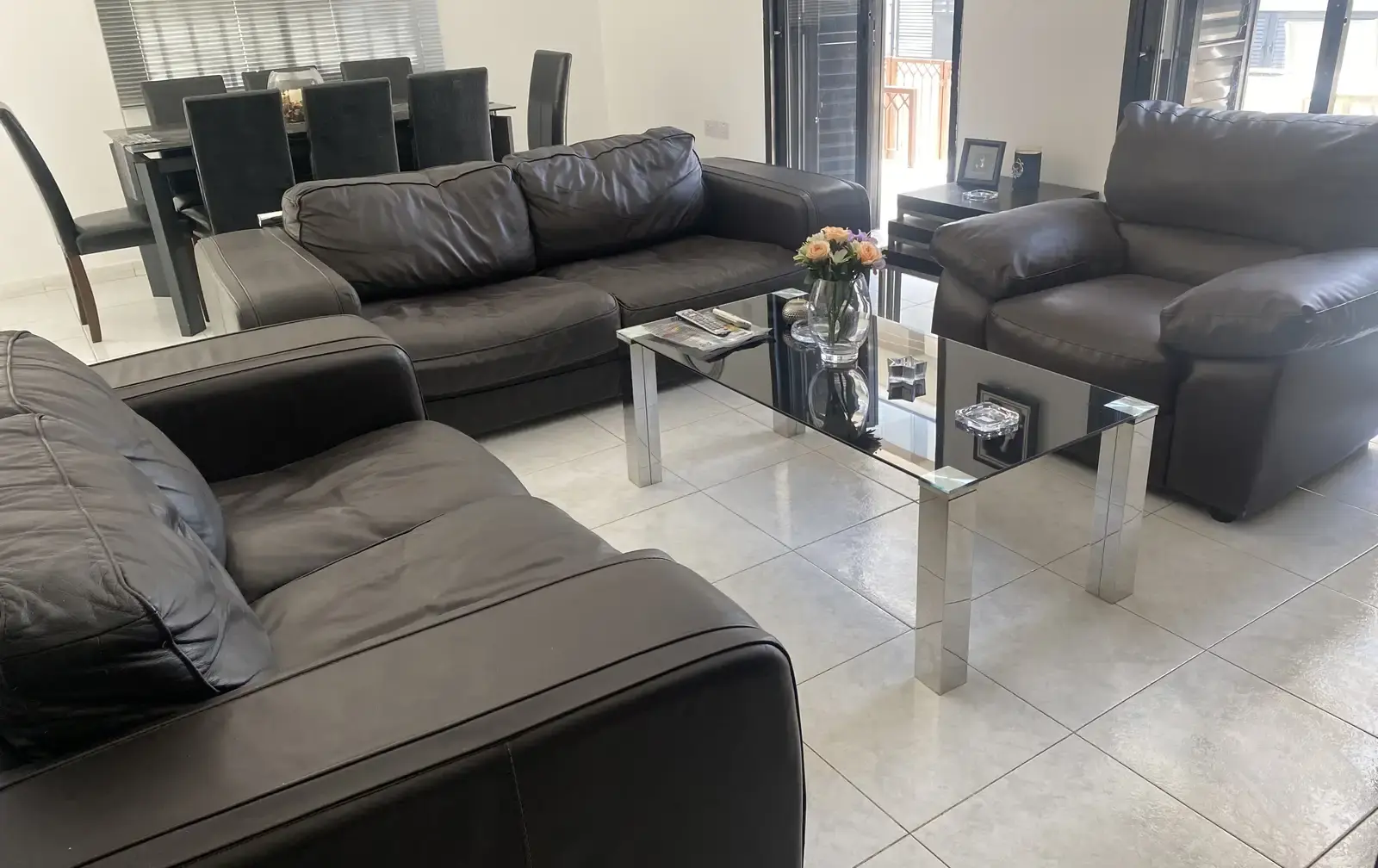 3-bedroom semi-detached to rent in Katholiki