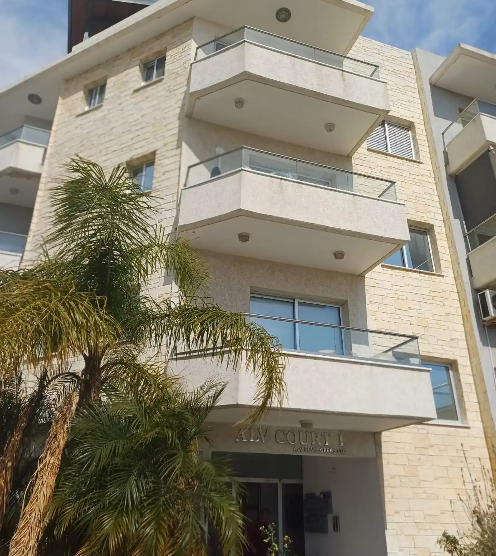 2-bedroom apartment to rent in Apostolos Andreas