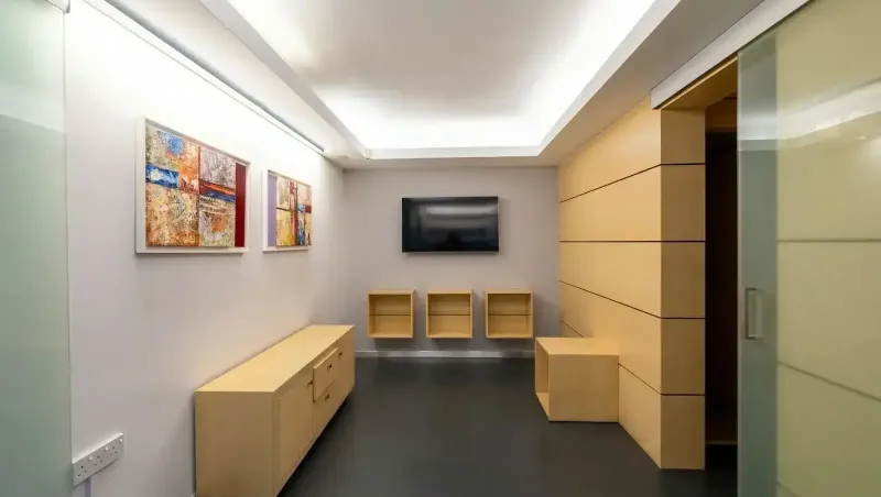 Office, 140sqm, 3rd floor, with panoramic view in the center of limassol in Agios Nicolaos