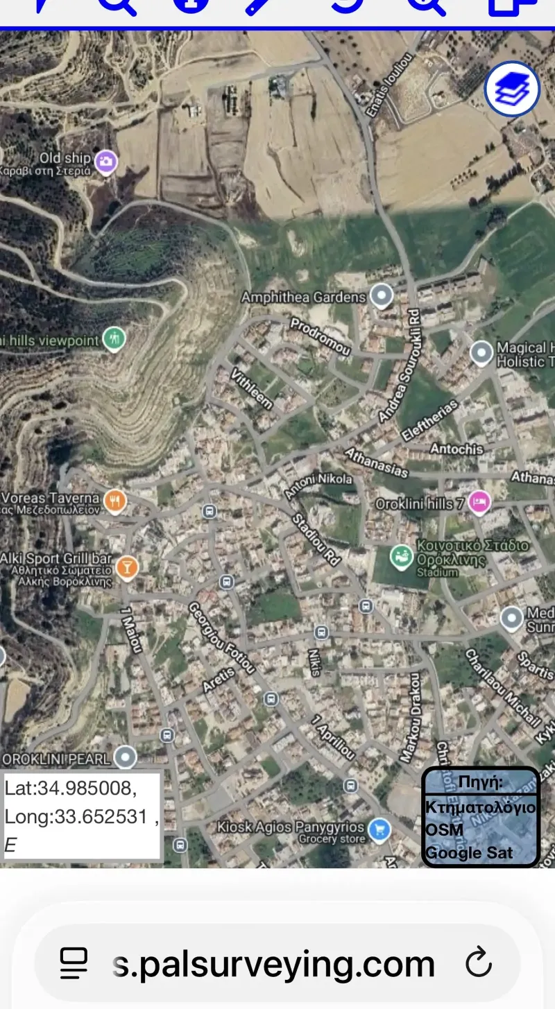 Residential Field 5200 m² in Oroklini