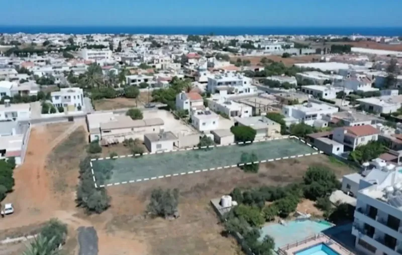 Residential Field 994 m² in Paralimni