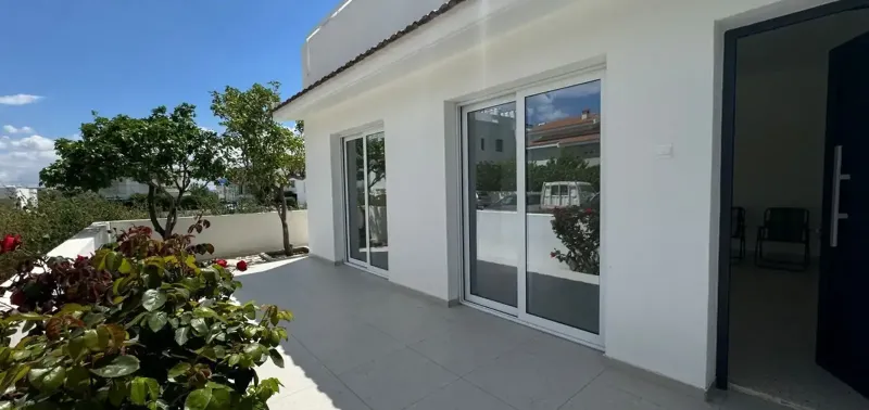 3-bedroom semi-detached to rent in Strovolos - Stavros
