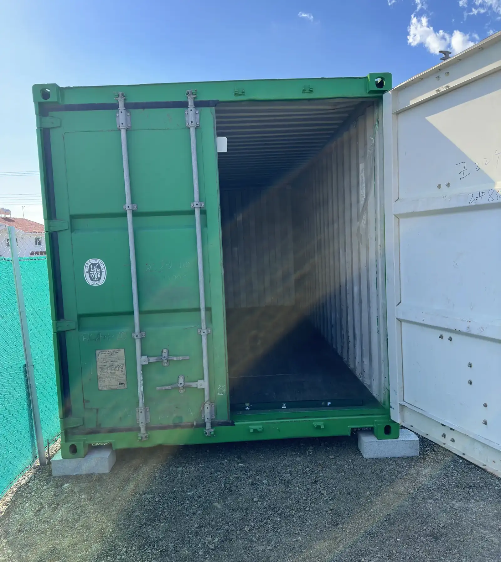 Self storage / αποθήκη container in Pyrgos Lemesou