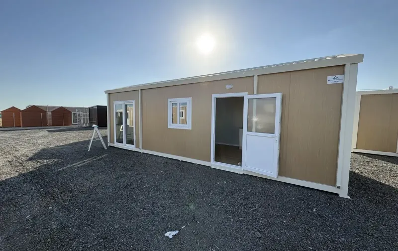 Prefab house 9x3 in Dromolaxia