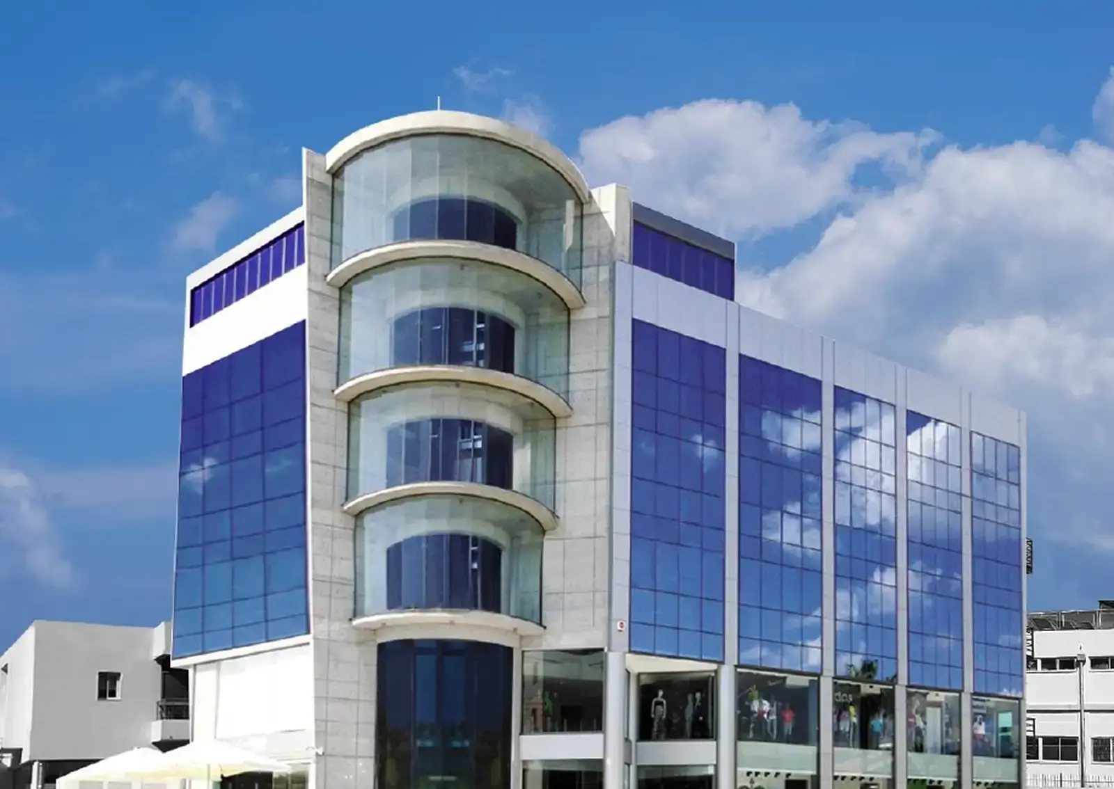Whole commercial building with 72 parking spaces in Agios Theodoros