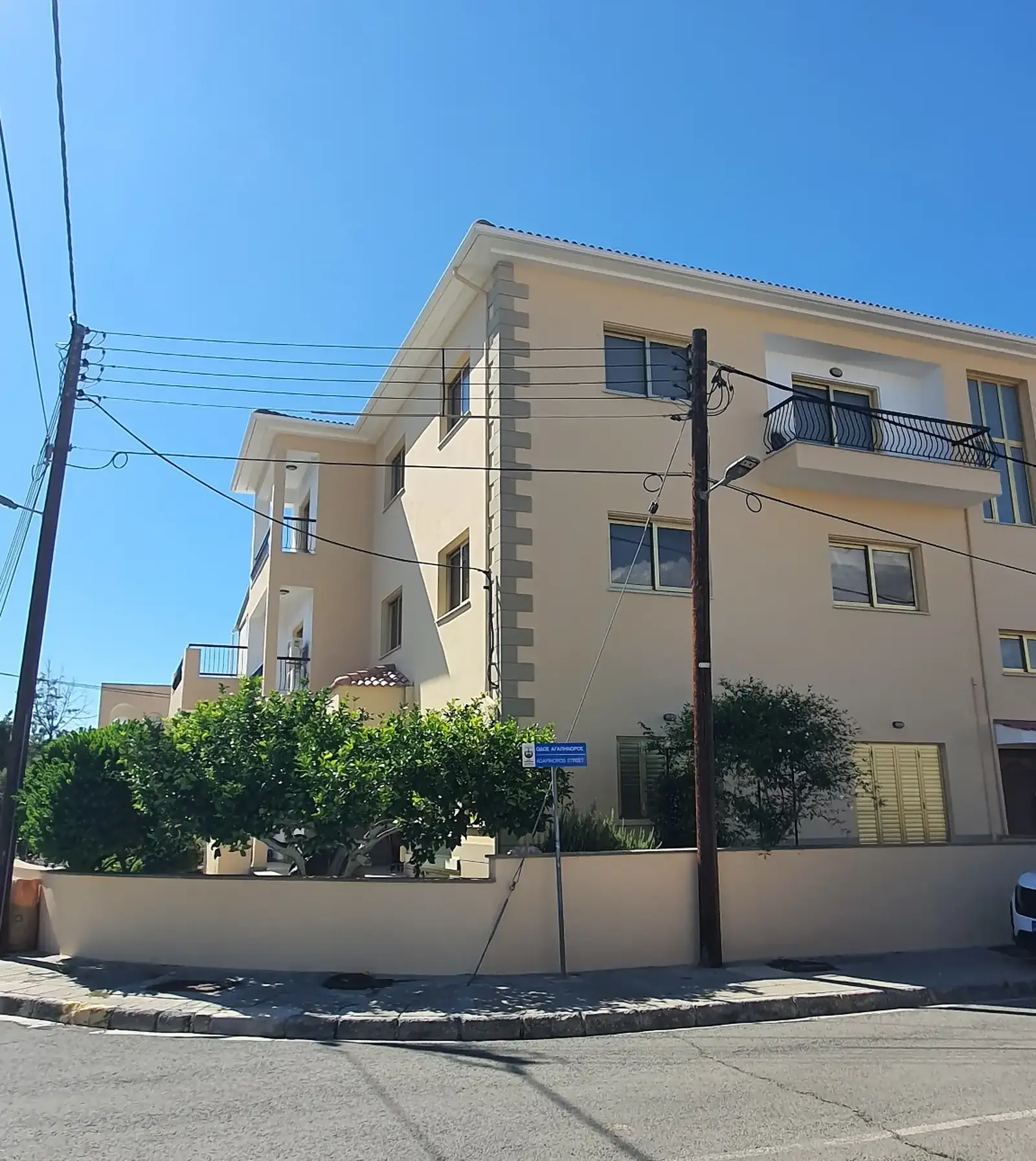 3-bedroom penthouse to rent in Lakatameia - Agia Paraskevi
