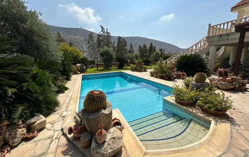 10 and more-bedroom detached house for sale in Germasogeia