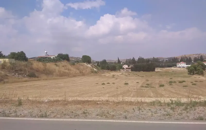 Residential Field 4145 m² in Alampra
