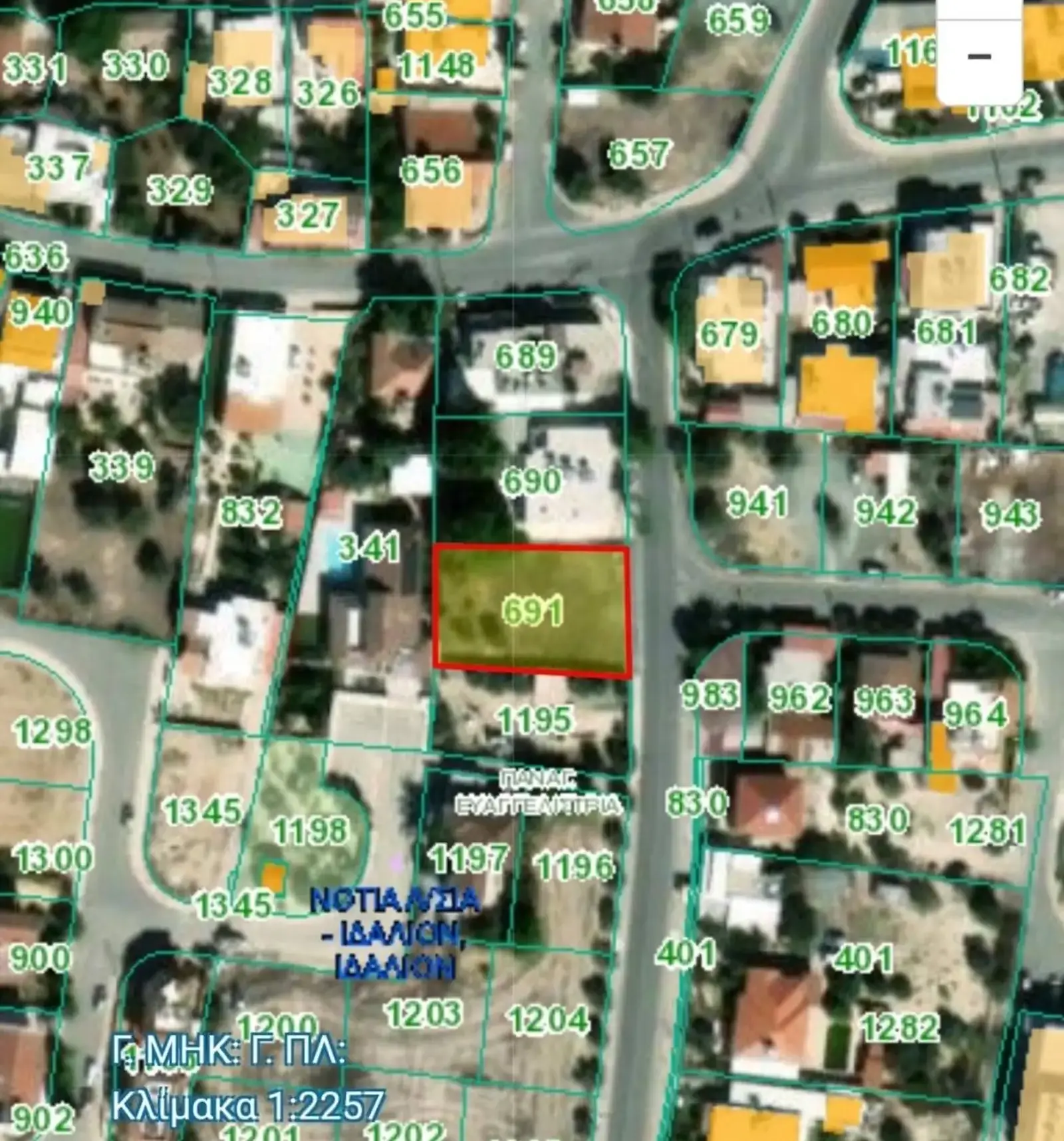 Residential Plot 818 m² in Dali