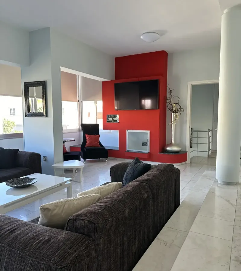 3-bedroom penthouse to rent in Germasogeia