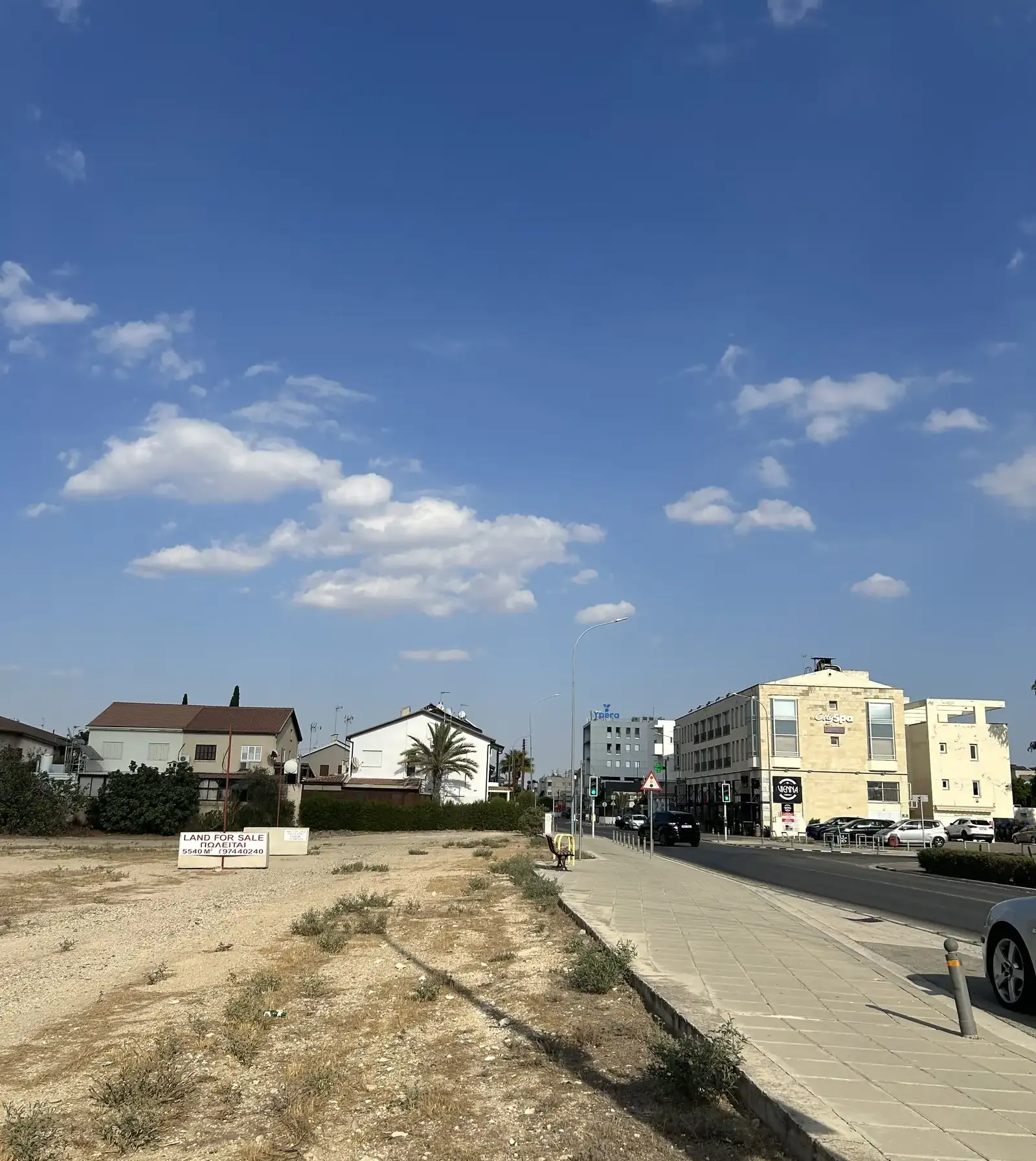 Commercial Plot 5540 m² in Aglantzia