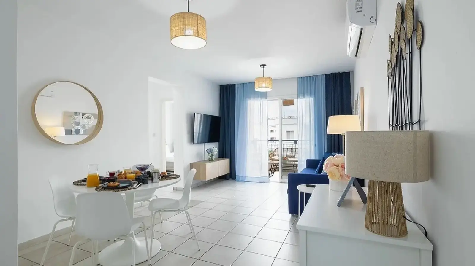 2-bedroom apartment to rent in Kato Paphos