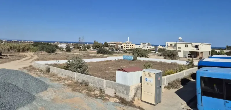 Residential Plot 521 m² in Deryneia